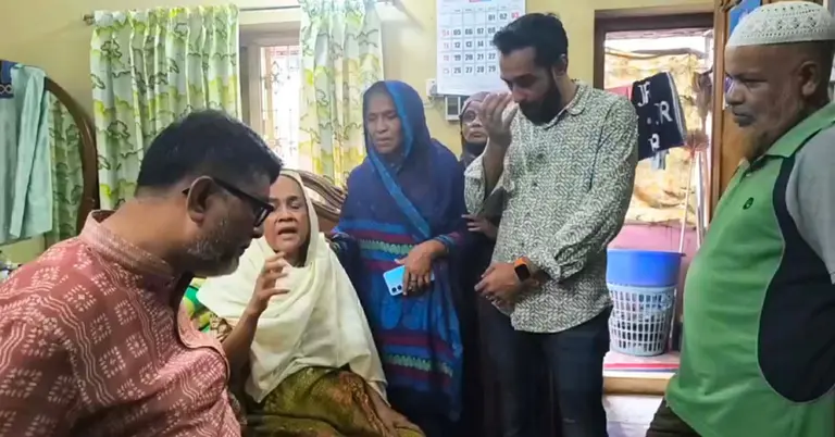নিহত শিশুর পরিবার